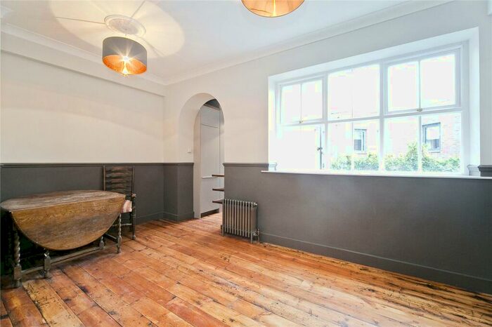 1 Bedroom Apartment To Rent In Wadeson Street, Bethnal Green, London, E2