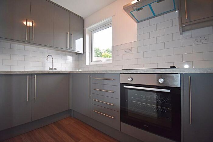 1 Bedroom Flat To Rent In Ketelbey Rise, Basingstoke, RG22