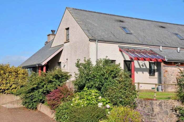 3 Bedroom Cottage To Rent In Ffos, Hushwing Living, St Florence, SA70