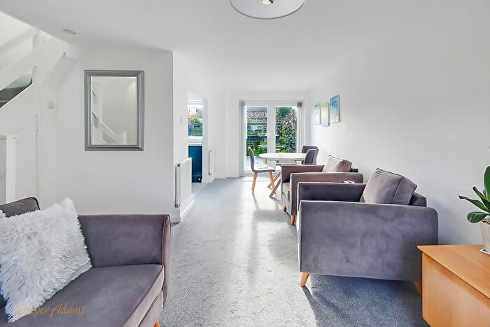 3 Bedroom Terraced House For Sale In Norfolk Gardens, Littlehampton, BN17