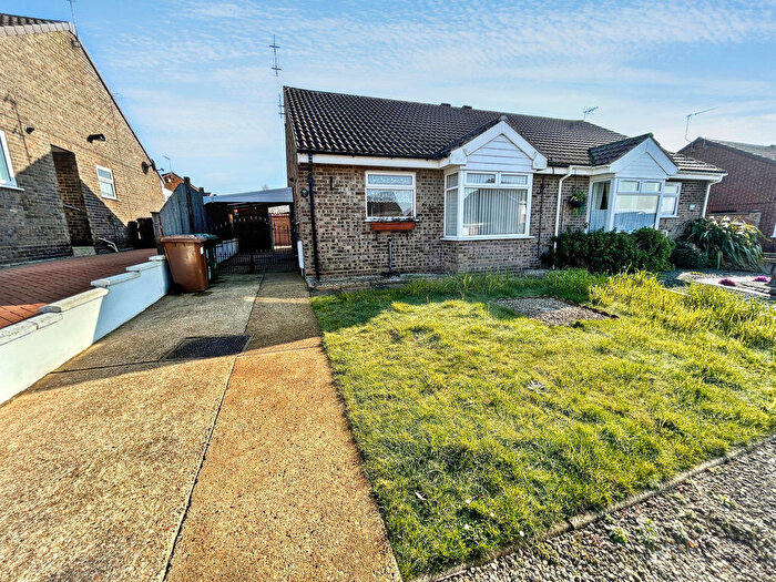 2 Bedroom Semi-Detached Bungalow For Sale In Flowerday Close, Hopton, NR31