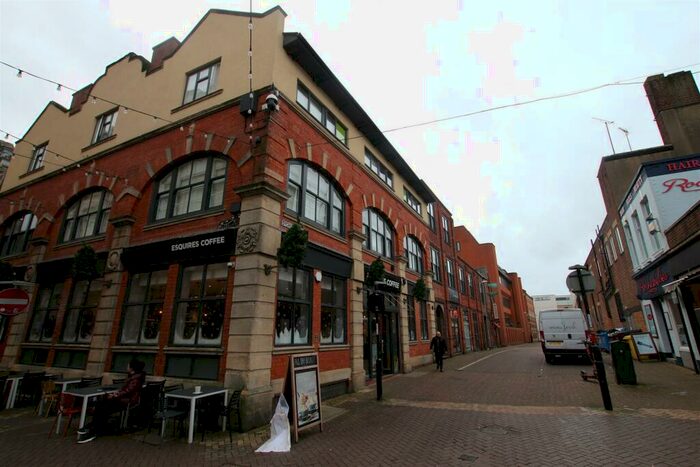 1 Bedroom Private Hall To Rent In Dychurch Lane, Northampton, NN1