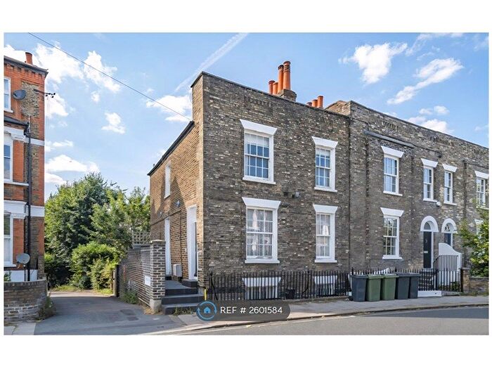 1 Bedroom Maisonette To Rent In Rectory Grove, London, SW4