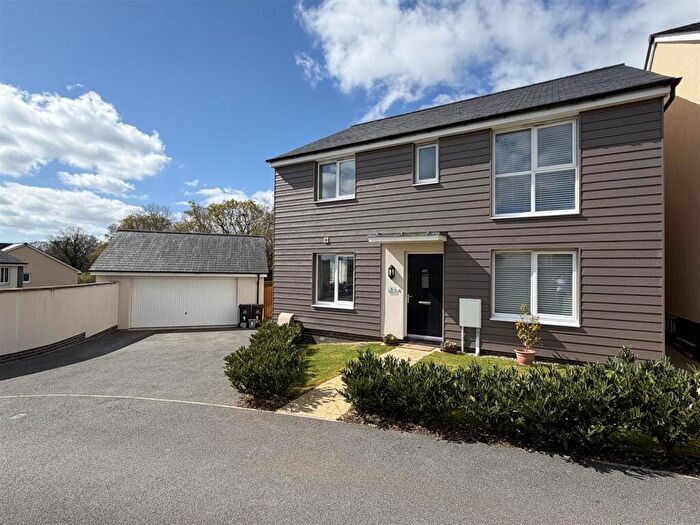 4 Bedroom Detached House For Sale In Tamerton Foliot, Plymouth, PL5