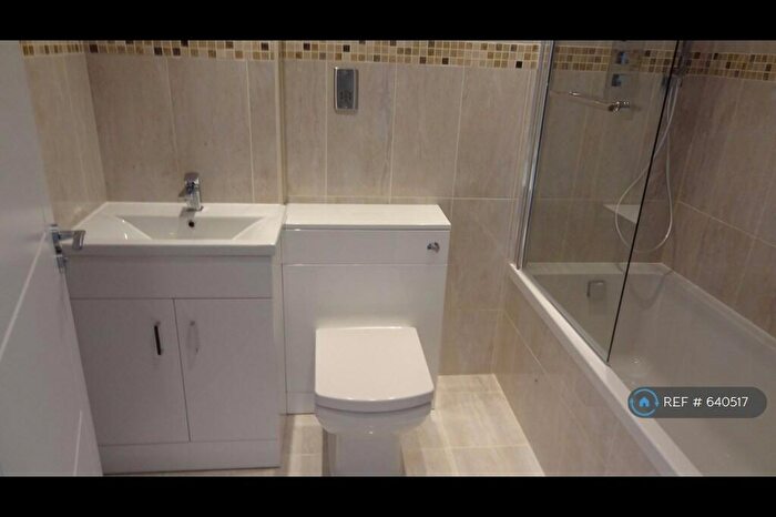 1 Bedroom Flat To Rent In Rickfords Hill, Aylesbury, HP20
