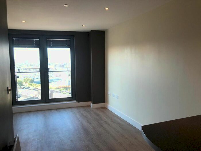 2 Bedroom Flat To Rent In Echo Central, Cross Green Lane, Leeds, LS9