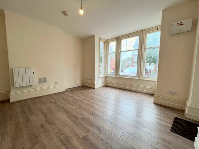 Studio To Rent In Park Road, Flat, Peterborough, PE1