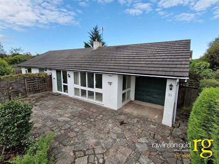 3 Bedroom Detached House To Rent In Hawthorne Avenue, Harrow, HA3