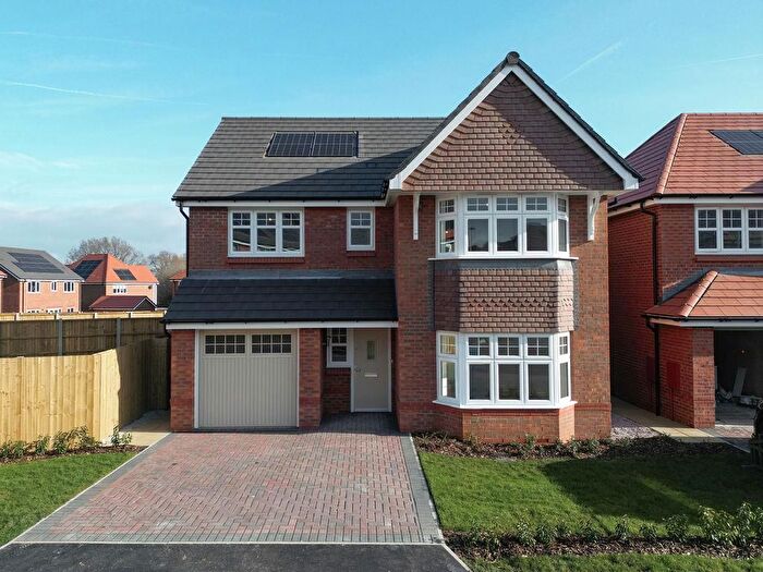 4 Bedroom Detached House For Sale In Llys Y Coed, Wrexham, LL11
