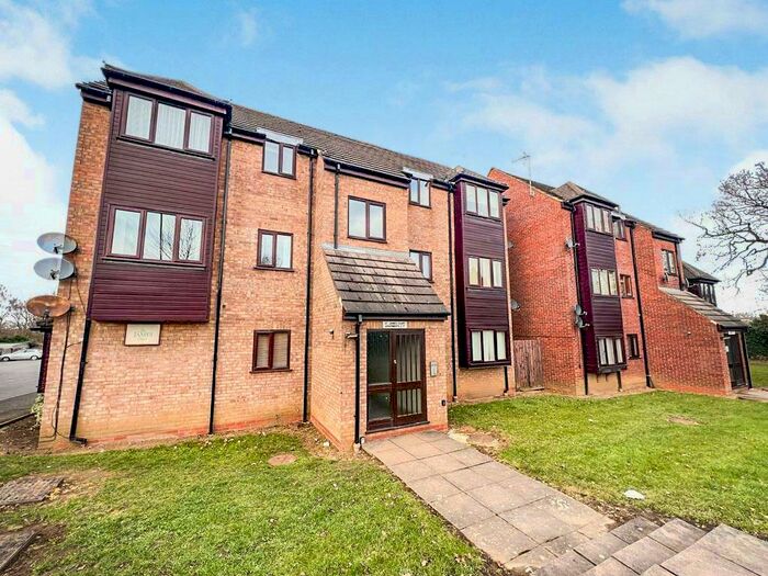 1 Bedroom Flat To Rent In St James Court, St James Lane, Willenhall, Coventry, CV3