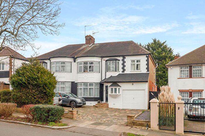 4 Bedroom Semi Detached House For Sale In Minchenden Crescent, London, N14