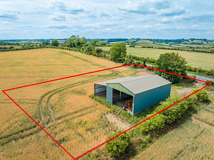 3 Bedroom Land For Sale In The Barn, Winchendon Road, Chearsley, HP18