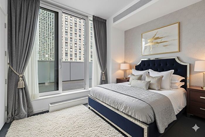 2 Bedroom Flat For Sale In Baltimore Wharf, Canary Wharf, E14