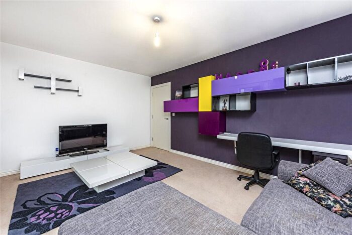 1 Bedroom Flat To Rent In Oval Road, Primrose Hill, NW1