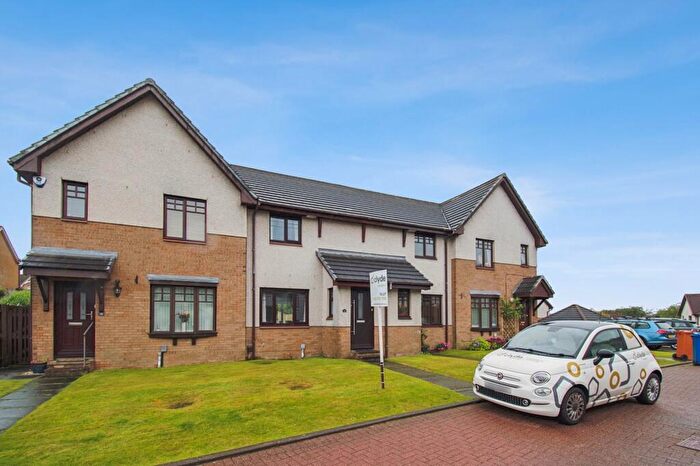 3 Bedroom Terraced House To Rent In Burncrooks Avenue, Bearsden, Glasgow, G61