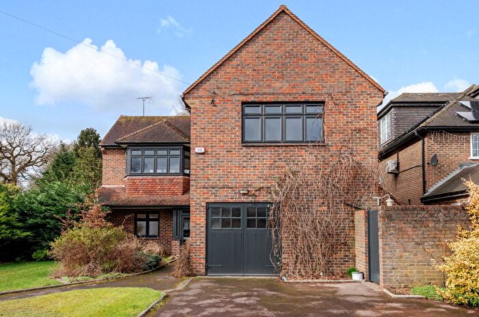 4 Bedroom Detached House To Rent In Links Avenue, Romford, RM2