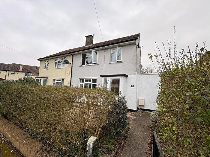 3 Bedroom Semi Detached House To Rent In Pauling Road, Oxford, OX3