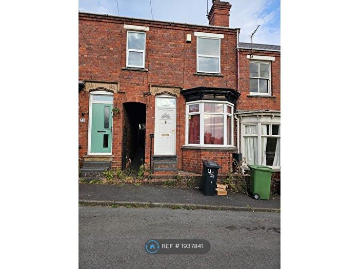 3 Bedroom Terraced House To Rent In Bradleymore Road, Brierley Hill, DY5