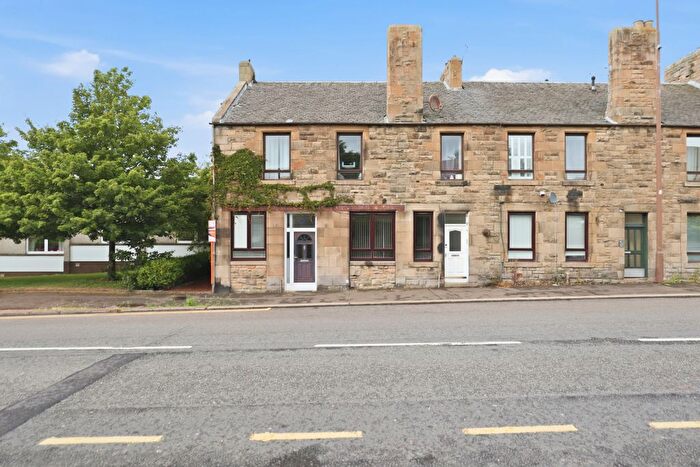 2 Bedroom Flat For Sale In Main Street, Linlithgow Bridge, Linlithgow, EH49