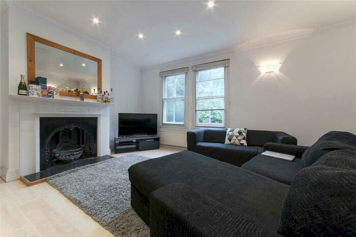 2 Bedroom Flat To Rent In Branch Hill, Hampstead, NW3