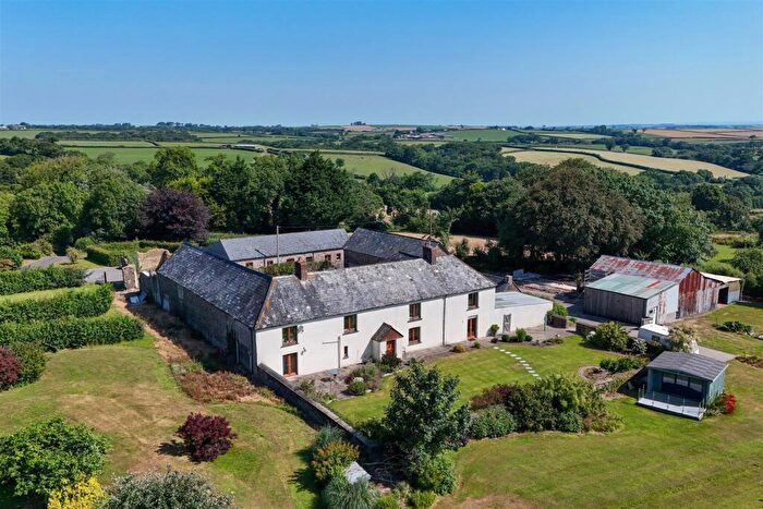 11 Bedroom Detached House For Sale In Shebbear, Beaworthy, EX21