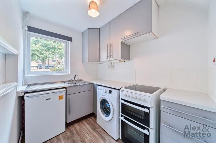 2 Bedroom Terraced House For Sale In Abbey Gardens, Bermondsey, SE16