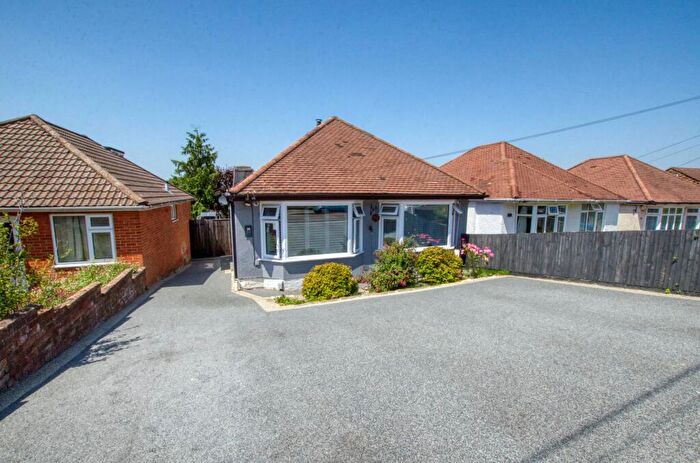 3 Bedroom Detached Bungalow For Sale In Ash Tree Road, Bitterne Park, City Of Southampton, SO18
