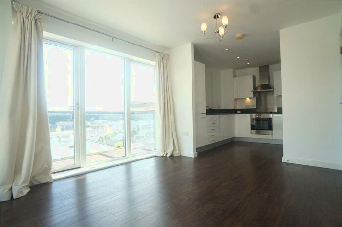 1 Bedroom Flat To Rent In Clarinda House, Clovelly Place, Greenhithe, DA9