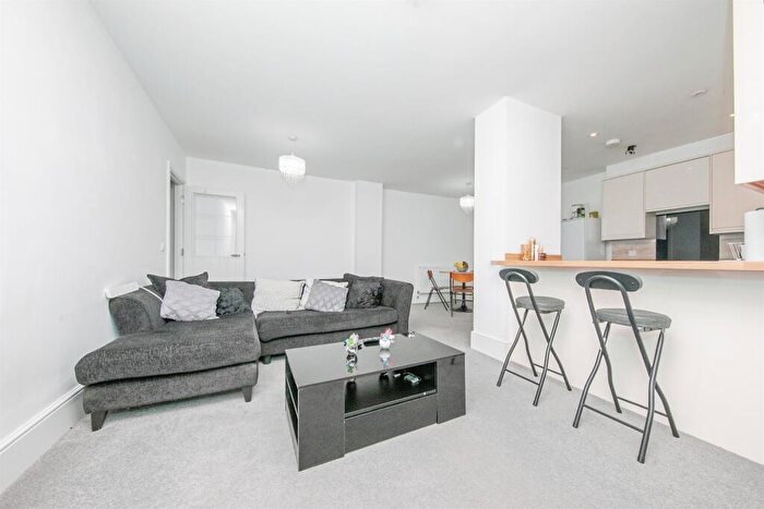 2 Bedroom Apartment For Sale In Queen Street, Ipswich, IP1