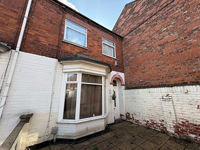 2 Bedroom Terraced House To Rent In Western Villas, Franklin Street, HU9