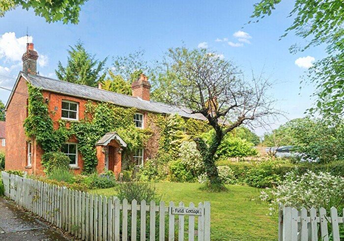 4 Bedroom Semi-Detached House For Sale In High Street, Meonstoke, Southampton, Hampshire, SO32