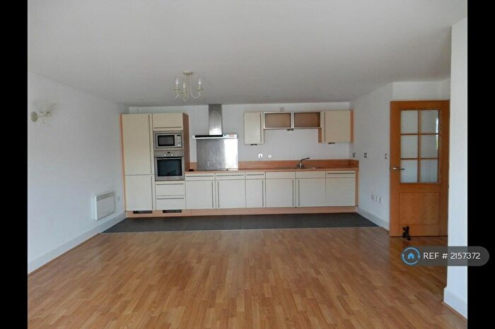 1 Bedroom Flat To Rent In The Canalside, Portsmouth, PO1