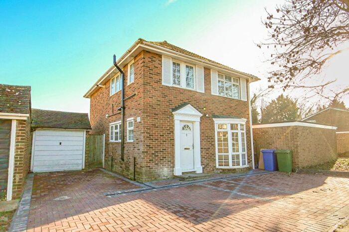 3 Bedroom Detached House To Rent In Sittingbourne, Kent, ME10
