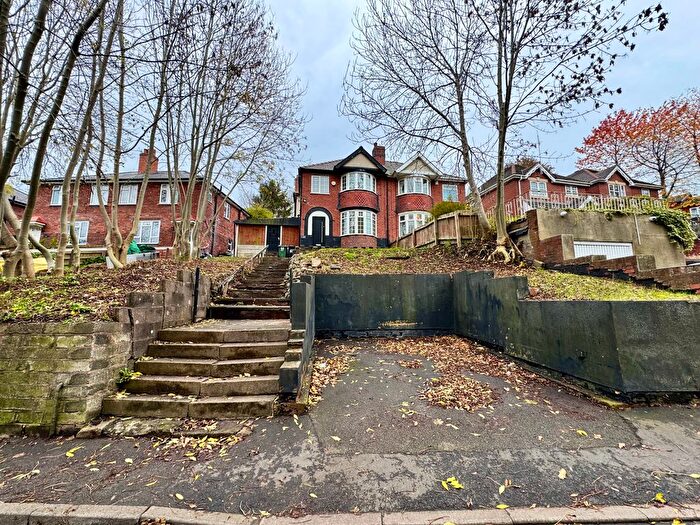 3 Bedroom Property To Rent In Butchers Lane, Halesowen, B63