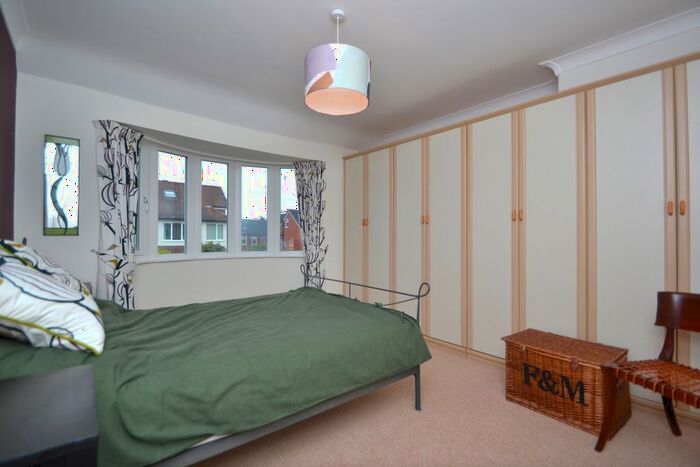 1 Bedroom Flat To Rent In Henconner Lane, Chapel Allerton, Leeds, LS7