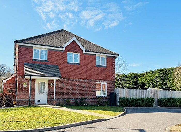 2 Bedroom Semi-Detached House For Sale In The Croft, Elstead, GU8