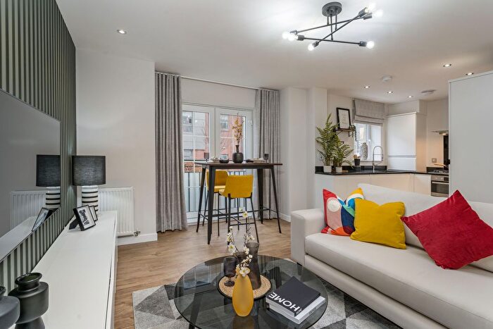 2 Bedroom Flat For Sale In "Type K" At Greenwood Gardens, Hop Hill, Brewery Square, Dorchester, DT1
