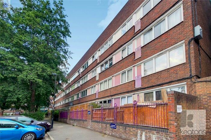 1 Bedroom Flat To Rent In Crandley Court, Rainsborough Avenue, London, SE8