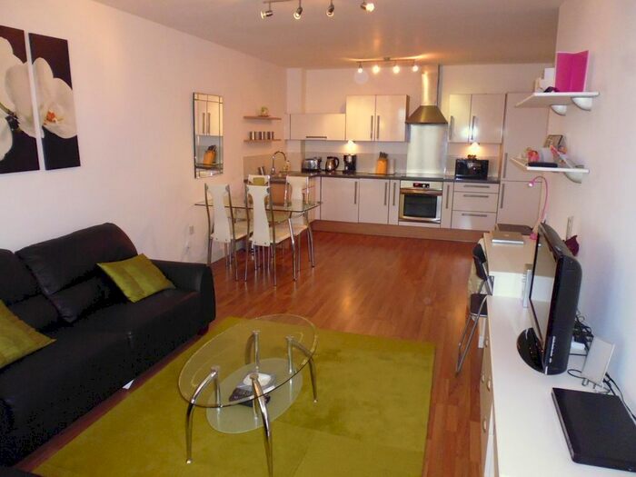 2 Bedroom Flat To Rent In The Parkes Building, Beeston, NG9