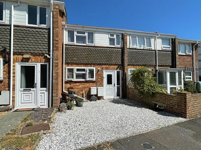 2 Bedroom Terraced House To Rent In Hawthorn Close, Rustington, BN16