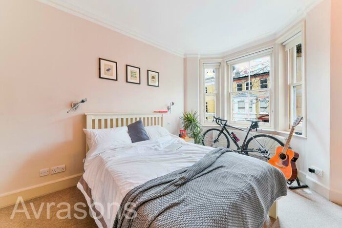 2 Bedroom Flat To Rent In Chester Way, Kennington, SE11