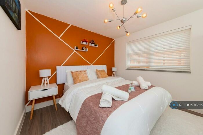 2 Bedroom Flat To Rent In Southampton Street, Reading, RG1