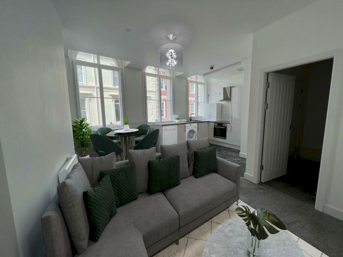 2 Bedroom Terraced House To Rent In Flat, Silver Street, Hull, HU1