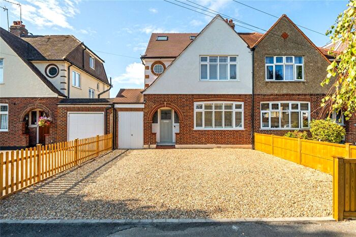 4 Bedroom Semi-Detached House For Sale In Chessington, KT9
