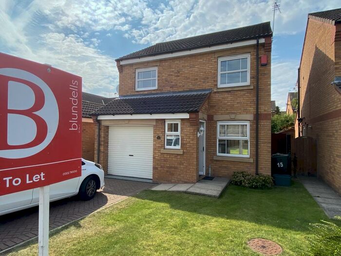 3 Bedroom House To Rent In Nunnington Way, Kirk Sandall, DN3