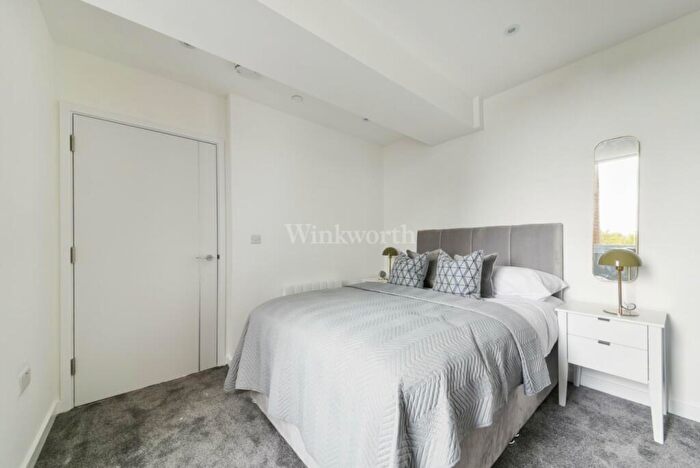 2 Bedroom Apartment To Rent In Beckenham Road, Beckenham, BR3