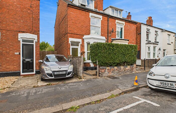 4 Bedroom Terraced House To Rent In Linden Road, Gloucester, GL1