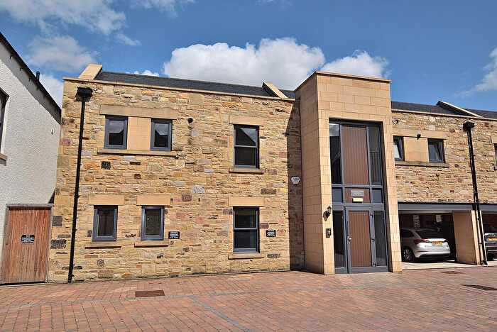 2 Bedroom Apartment To Rent In Richemont Close, Richmond, DL10