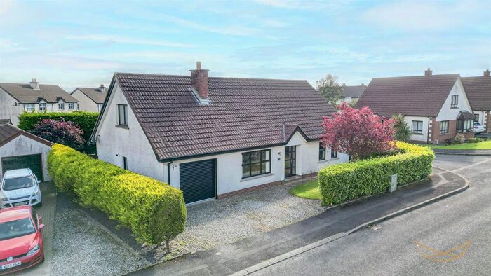 4 Bedroom Detached Bungalow For Sale In Huntingdale Grange, Ballyclare, BT39