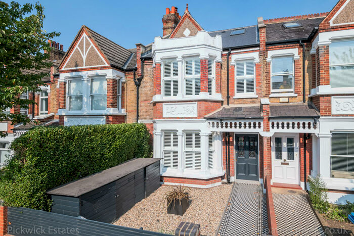 4 Bedroom Terraced House To Rent In Beauval Road, SE22